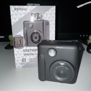 Vivitar Black Digital Camera